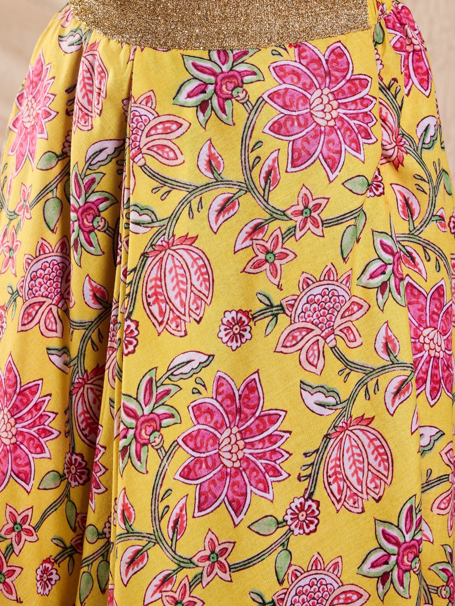 Pspeaches Girls Cotton Sleeveless Round Neck Gota Pati Embellished Lehenga Choli Set with Dupatta for Girls (L-YELLOWALLOVERPRINT)