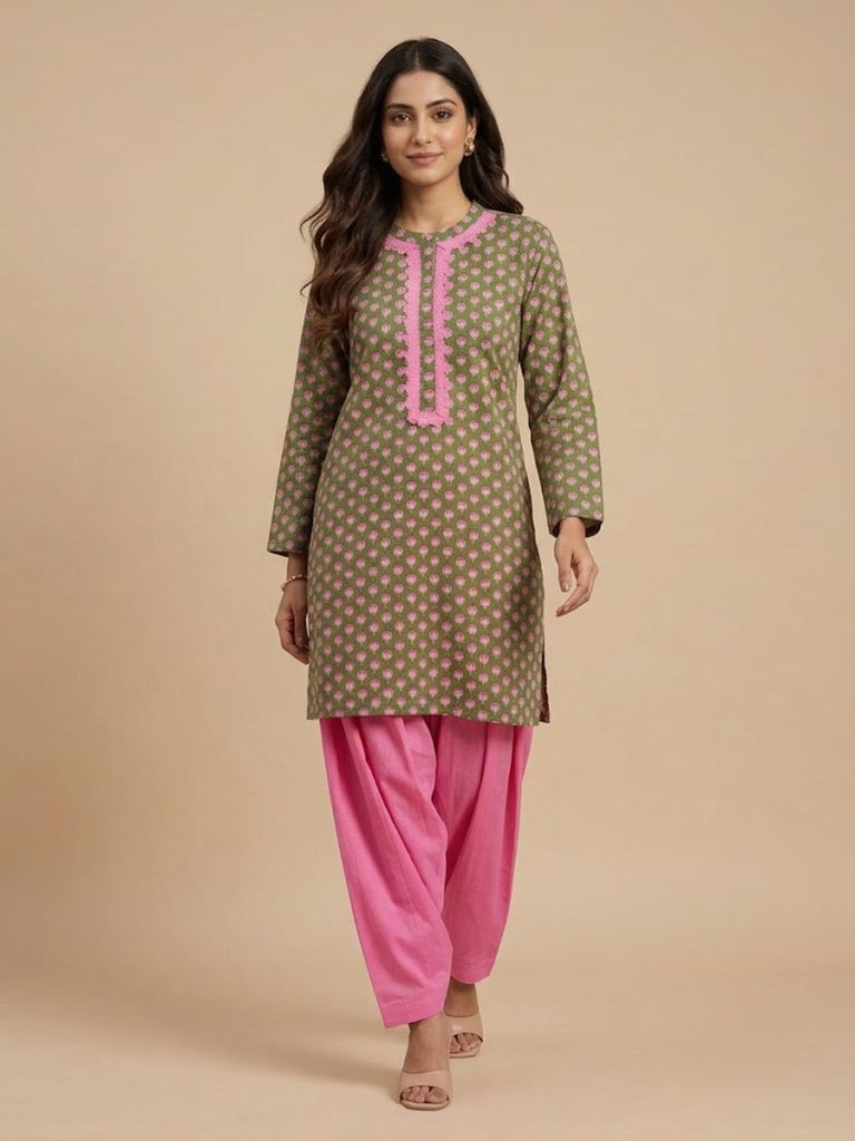 Pspeaches Women Cotton Full Sleeves Round Neck Floral Print Kurta With Pant 2 Piece Set - Green & Pink