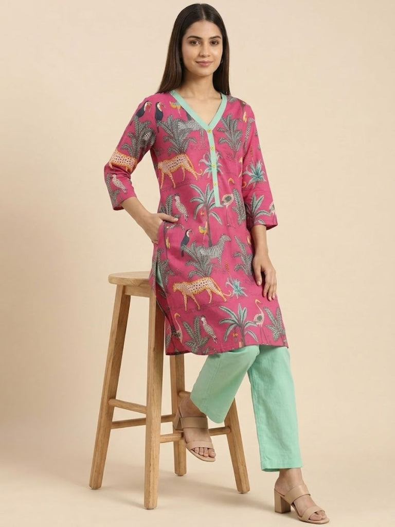 Pspeaches Women Cotton 3/4th Sleeves V Neck Animal Print Kurta With Pant 2 Piece Set - Pink & Green