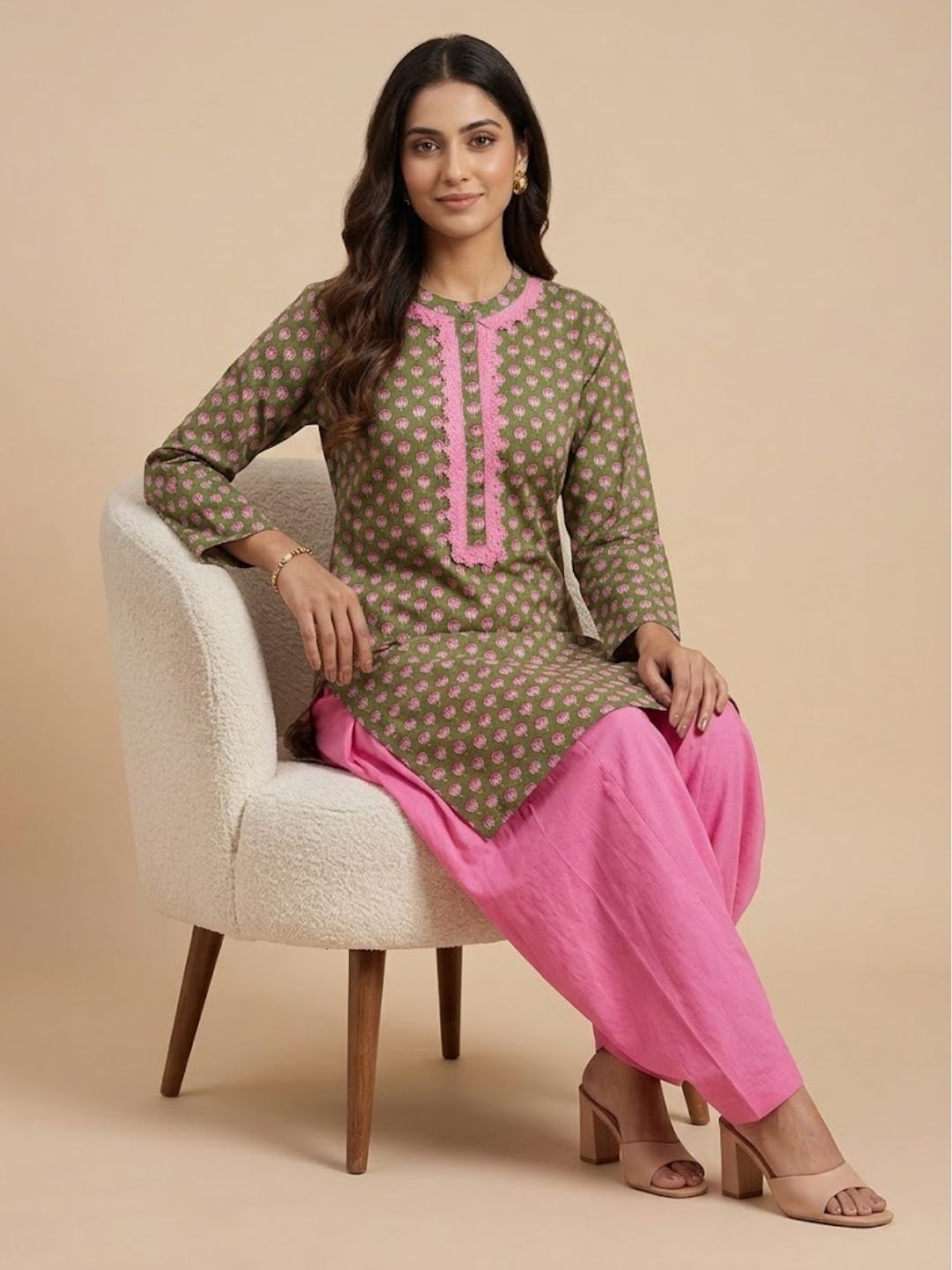 Pspeaches Women Cotton Full Sleeves Round Neck Floral Print Kurta With Pant 2 Piece Set - Green & Pink