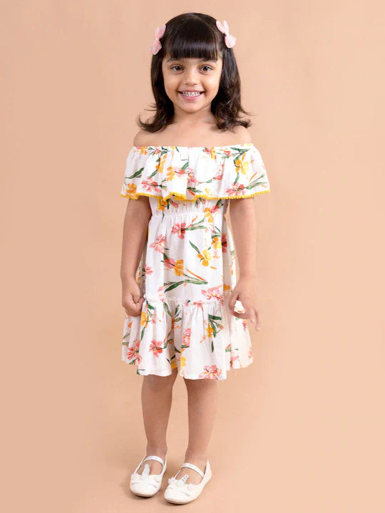 White Floral Off-Shoulder A-Line Off-shoulder no sleeves Casual Wear Dress (d-floral tropical)