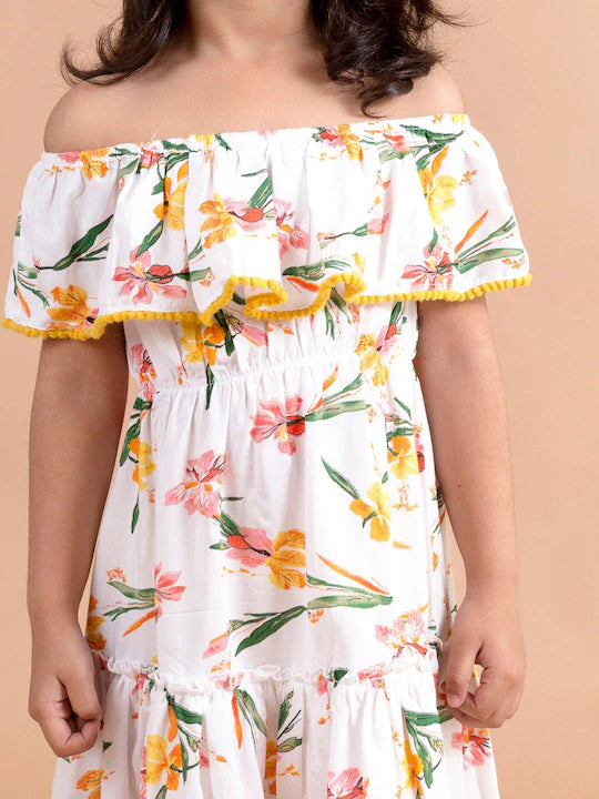White Floral Off-Shoulder A-Line Off-shoulder no sleeves Casual Wear Dress (d-floral tropical)