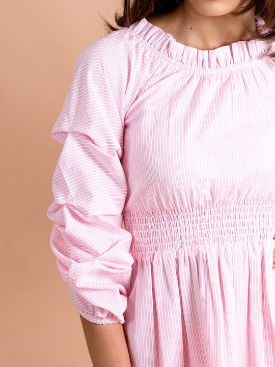 Girls Pink Smocked Dress (d-pink tuck)