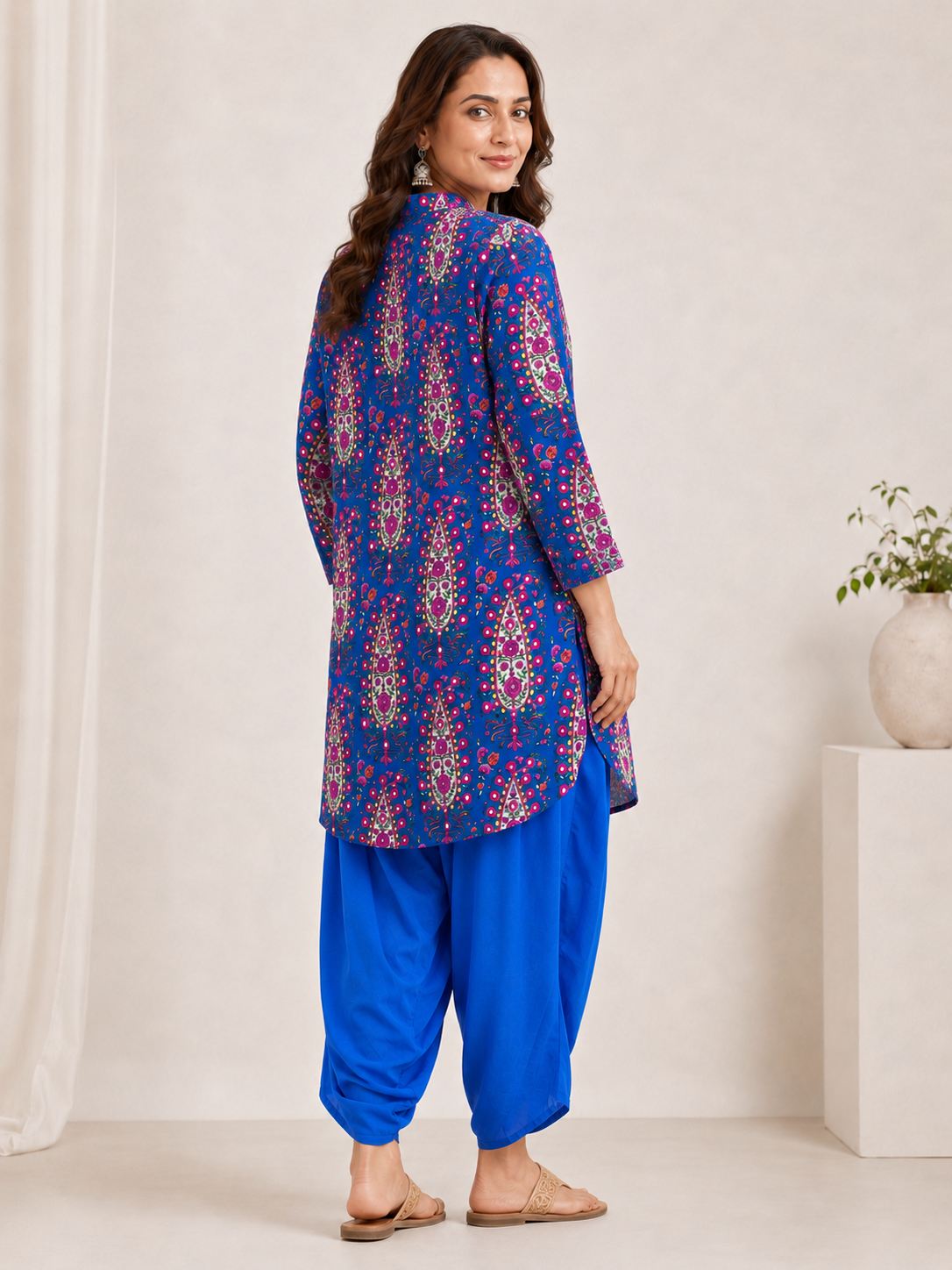 Women's Blue Cotton Mirror Printed Straight Kurta Set with Pants