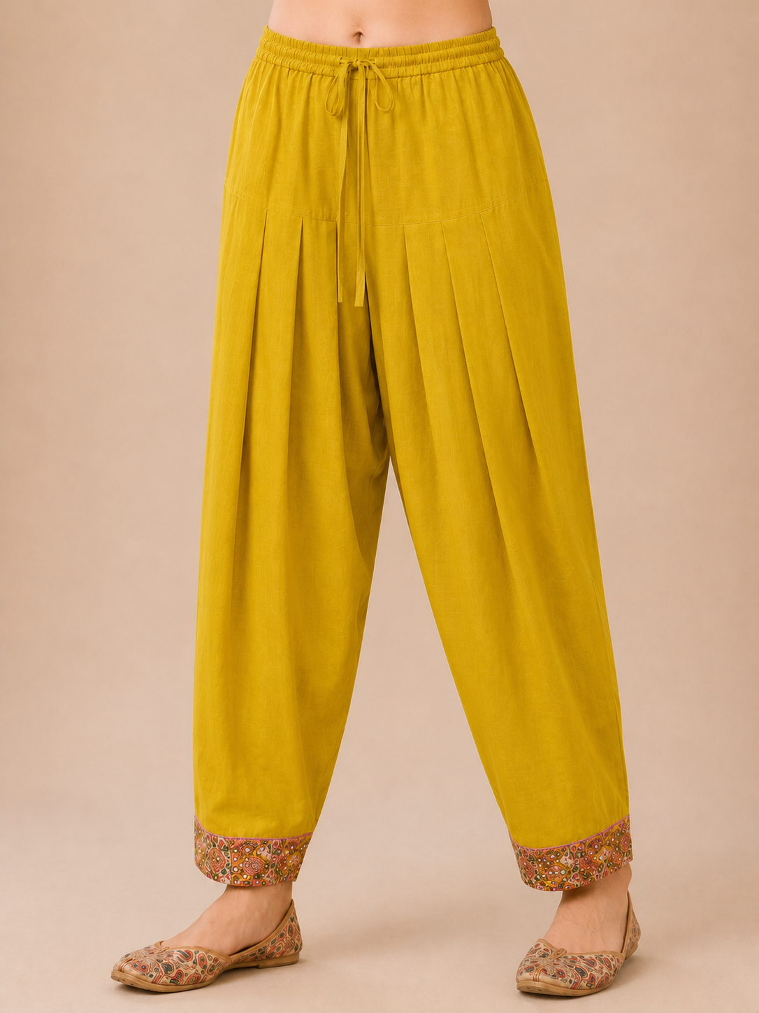 Women’s Yellow Floral Cotton Mirror Work Kurta Set