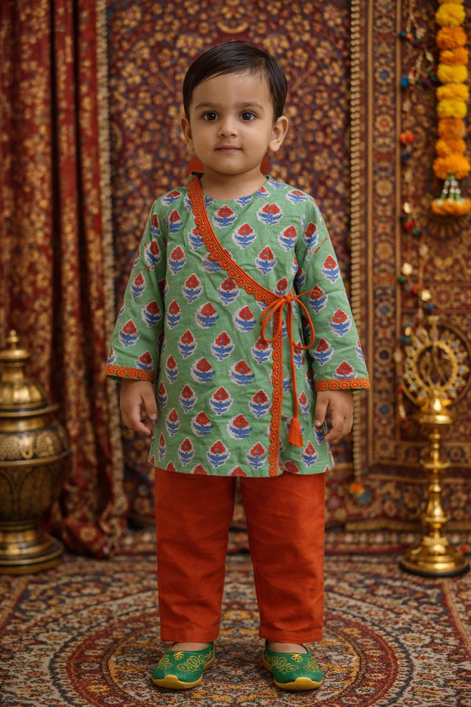 Pspeaches Baby Boys Green & Orange Ethnic Booti Print Cotton Angrakha Kurta With Pyjama Set ( Sku-Inb-Greenred )