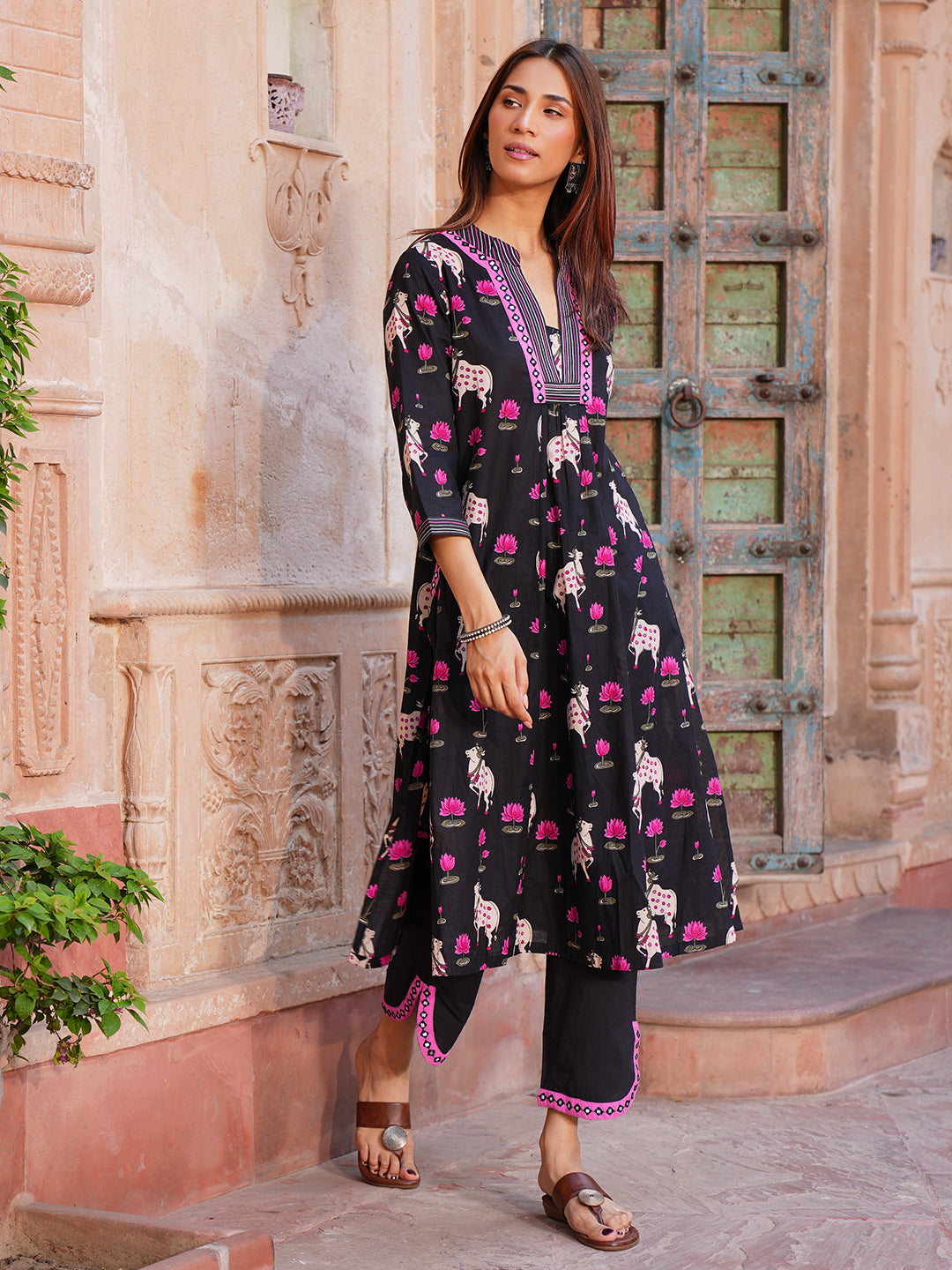 Black Pichwai Embroidered Cotton Co-ord Set