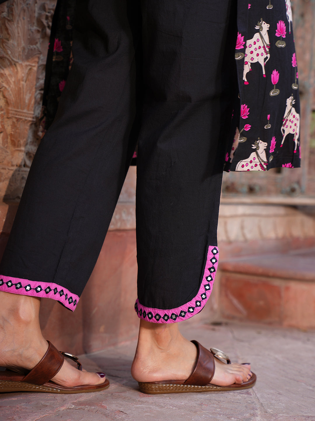 Black Pichwai Embroidered Cotton Co-ord Set