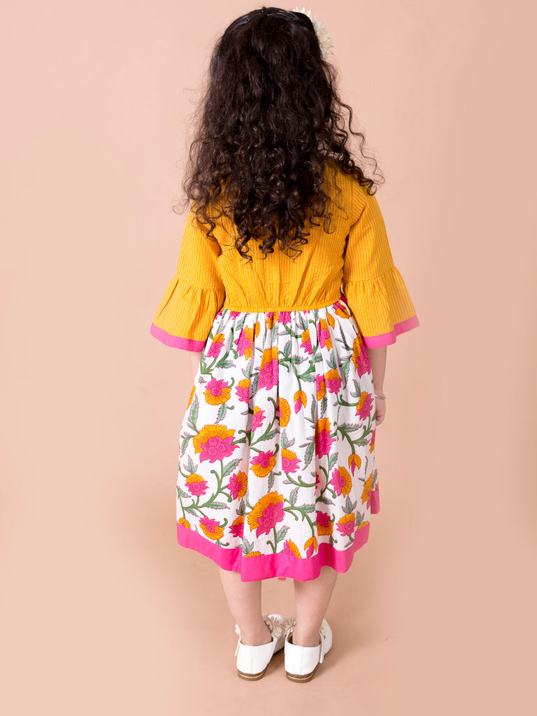 Pspeaches Yellow White Floral Tie-Up Neck Cotton Dress (IW-YELLOW FLORAL DRESS)