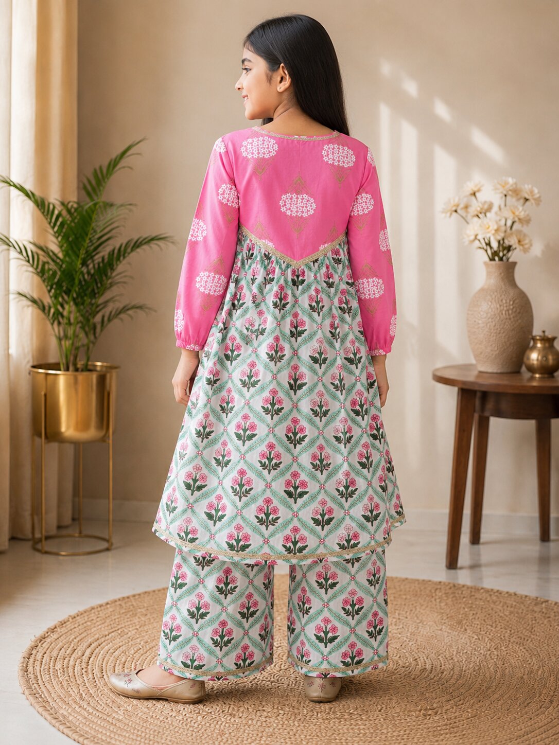 Girls Floral Printed Loose Fit Patch Work Kurta With Pants (KS-OFFWHITEBOOTI)