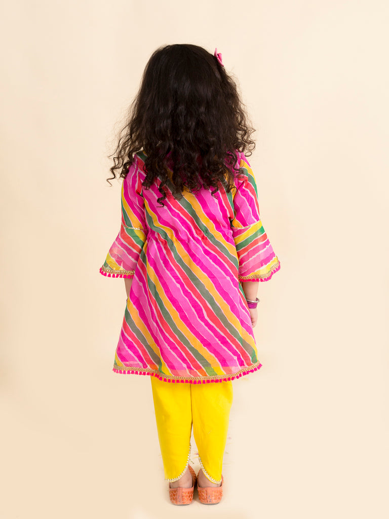Pspeaches Girls Pink Printed Kurta With Dhoti Pants (DH-PINK LEHERIYA)