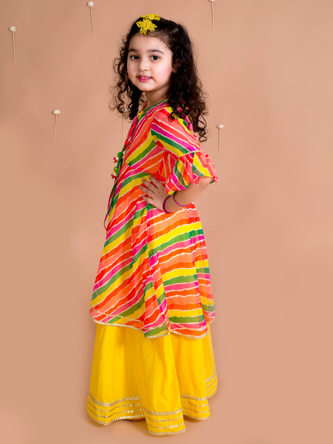 Pspeaches Girls Yellow & Orange Geometric Printed Bell Sleeves Kurta (IW-Leheriyaggt)
