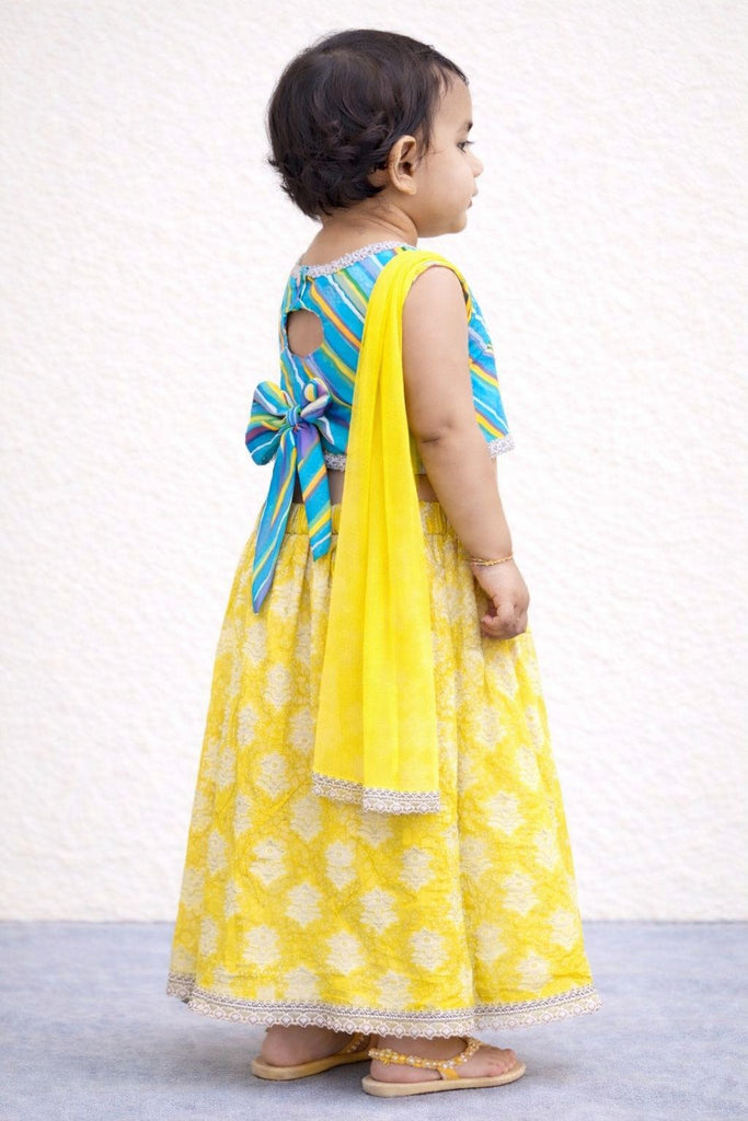 Pspeaches Baby Girls Yellow & Blue Ethnic Leheriya Print Cotton Circular Lehenga & Choli With Dupatta ( Sku-Ing-Lyellowfoil )