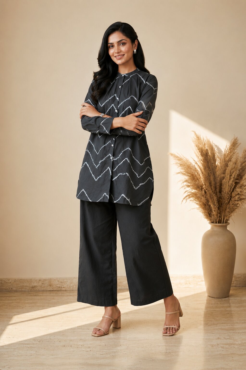 Pspeaches Women Cotton Full Sleeves Mandarin Collar Bandhani Print Kurta With Pant 2 Piece Set - Black