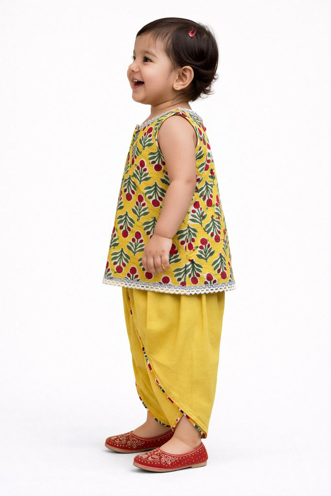 Pspeaches Baby Girls Yellow Ethnic Booti Print Cotton A-Line Kurta With Dhoti Pant Set ( Sku-Ing-Yellowbooti )