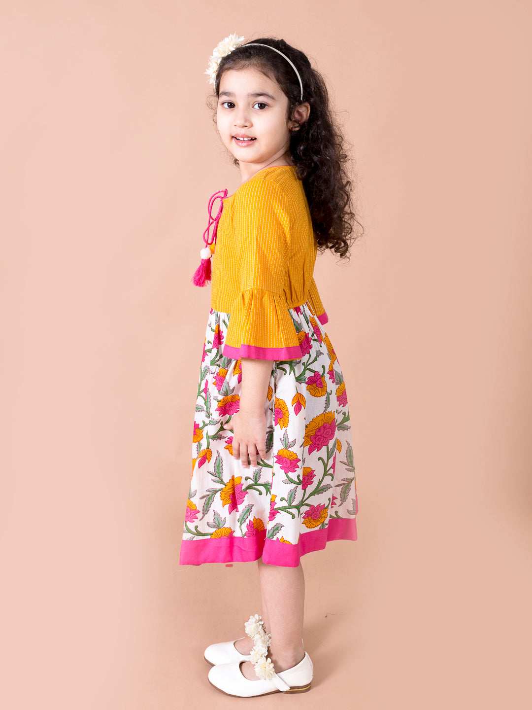 Pspeaches Yellow White Floral Tie-Up Neck Cotton Dress (IW-YELLOW FLORAL DRESS)