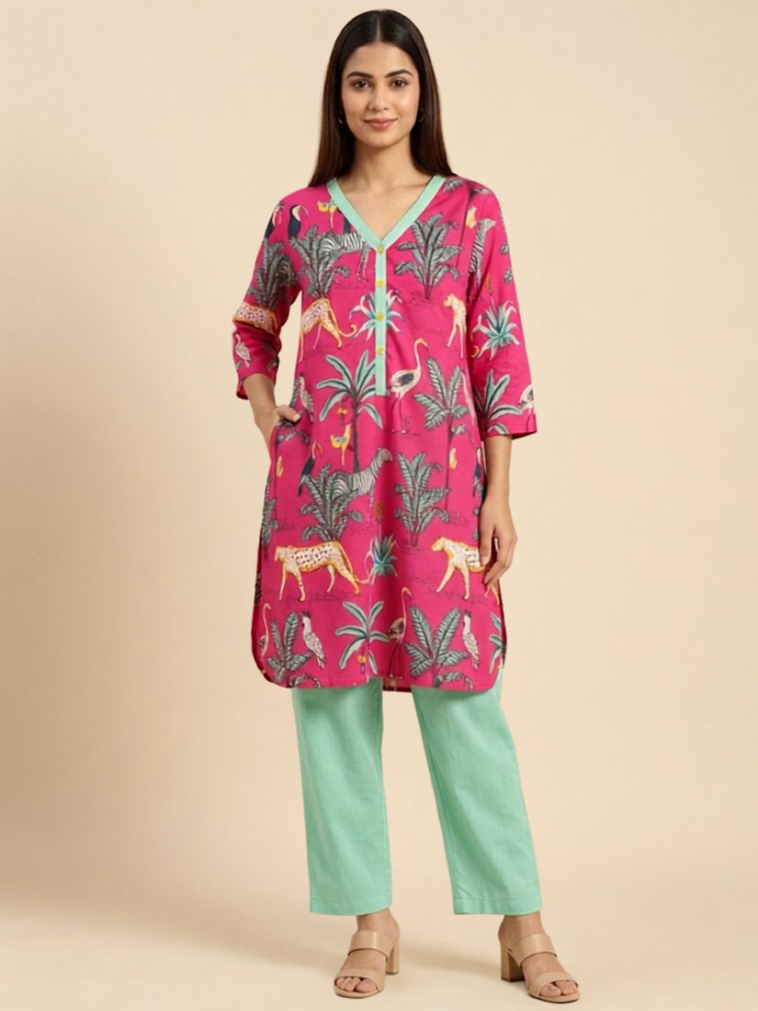 Pspeaches Women Cotton 3/4th Sleeves V Neck Animal Print Kurta With Pant 2 Piece Set - Pink & Green