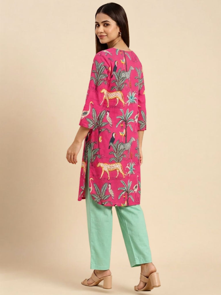 Pspeaches Women Cotton 3/4th Sleeves V Neck Animal Print Kurta With Pant 2 Piece Set - Pink & Green