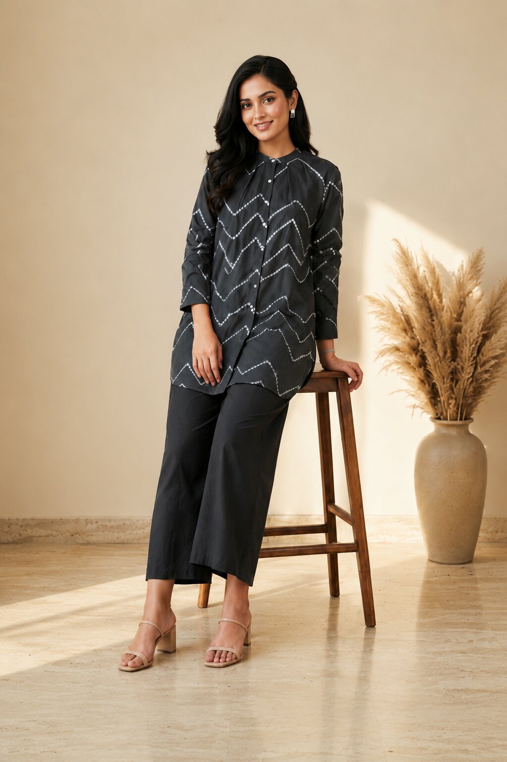 Pspeaches Women Cotton Full Sleeves Mandarin Collar Bandhani Print Kurta With Pant 2 Piece Set - Black