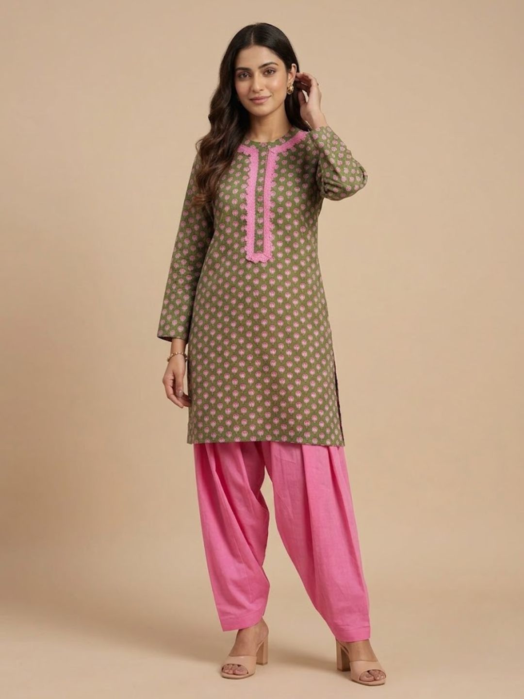 Pspeaches Women Cotton Full Sleeves Round Neck Floral Print Kurta With Pant 2 Piece Set - Green & Pink