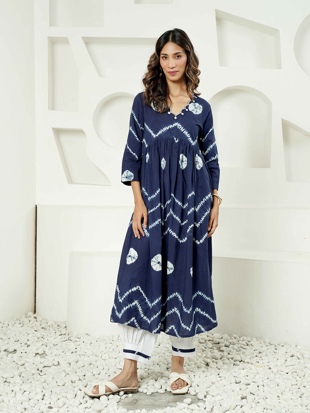 Blue Shibori Scallop Embroidered Cotton Kurta