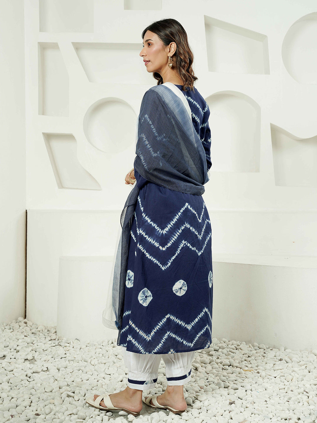 Blue Shibori Scallop Embroidered Cotton Kurta