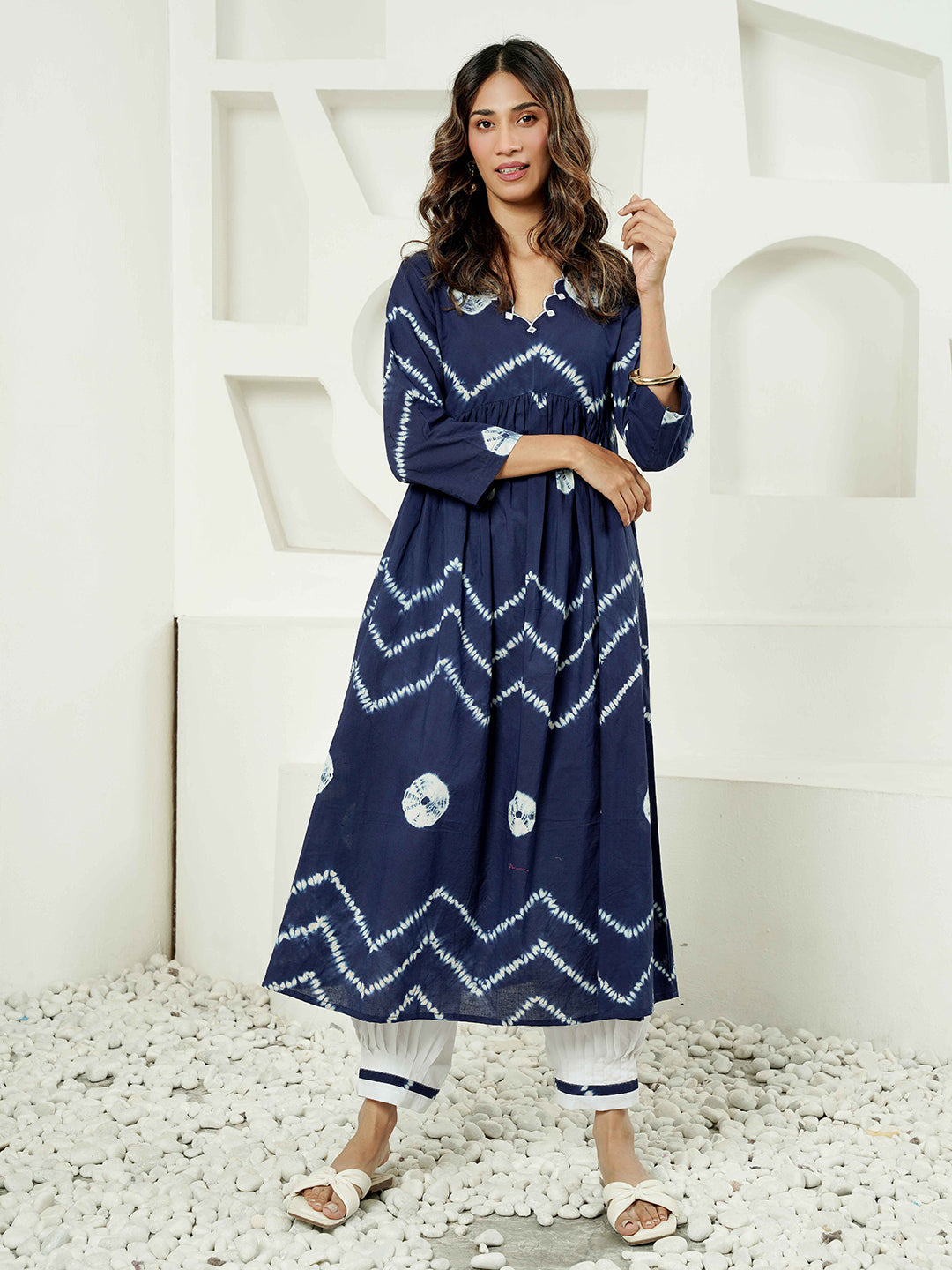 Blue Shibori Scallop Embroidered Cotton Kurta