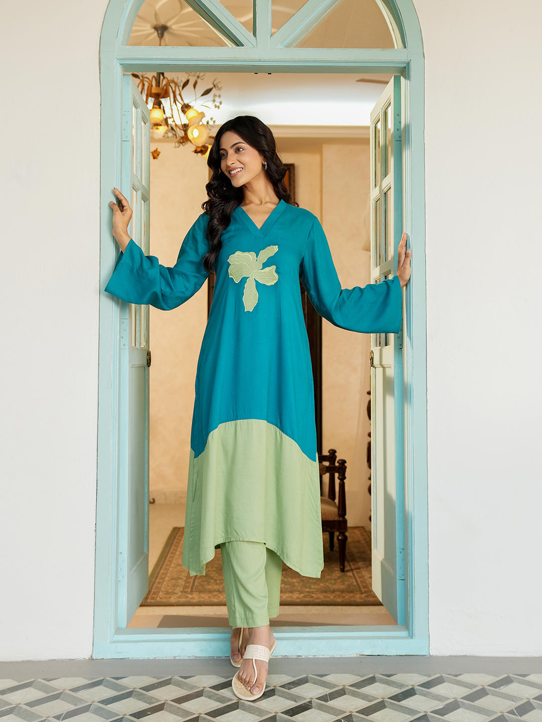 Teal Dual-Tone Patch Embroidered Kurta Set