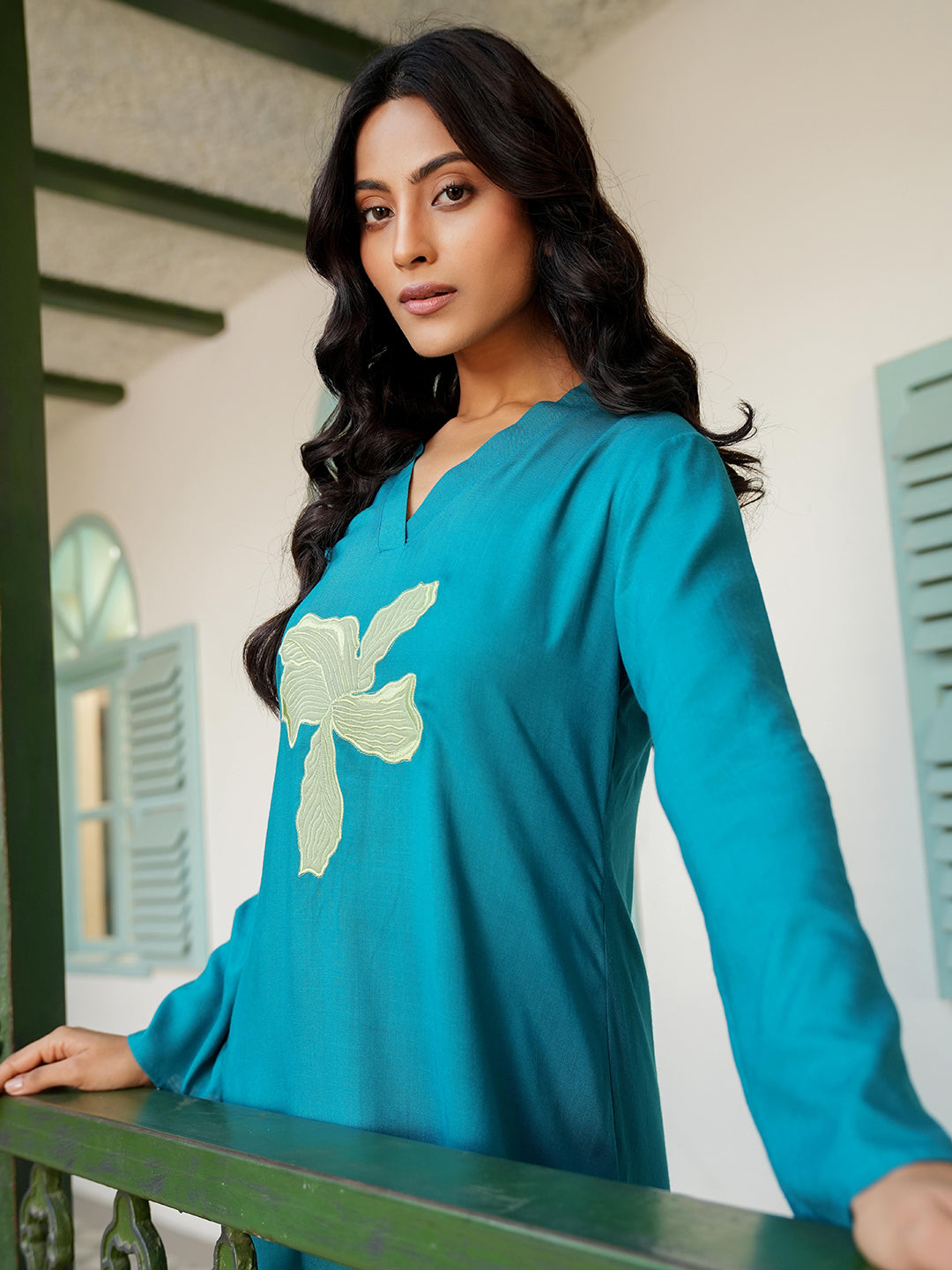 Teal Dual-Tone Patch Embroidered Kurta Set