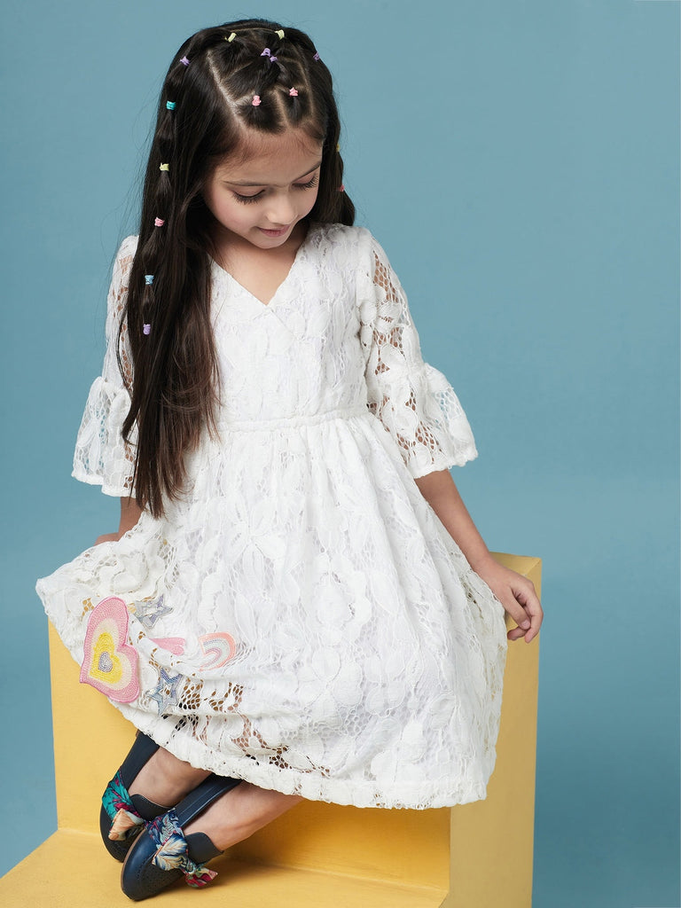 Girls Floral Lace Dress (d-lacewhite)