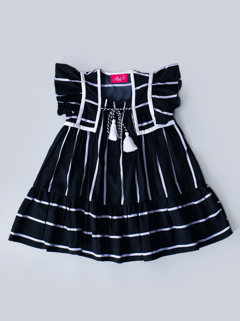 White stripe Polycrepe Dress (D25019982)