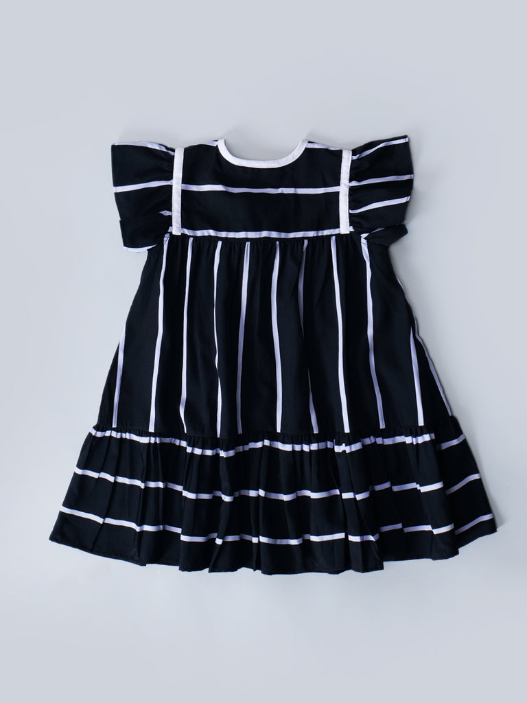White stripe Polycrepe Dress (D25019982)