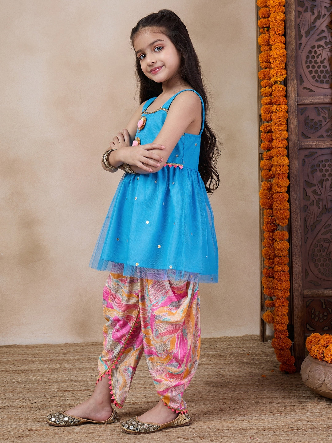 Girls Ethnic Motifs Embroidered Regular Kurti With Dhoti Pants (DH-BLUEFOILTIKLI)