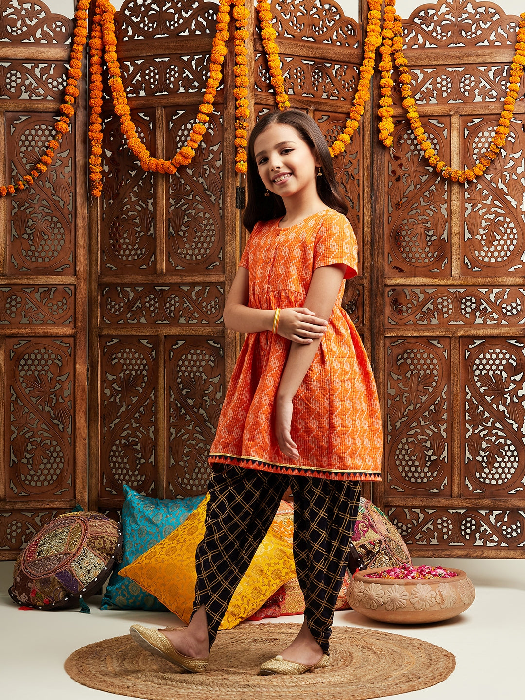 Pspeaches Girls Printed Regular Kurta With Dhoti Pants (DH-ORANGEDOBBY)