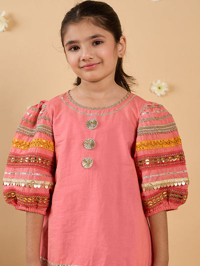 2-Piece Coral Embroidery Kurta And Dhoti Set (DH25013509)