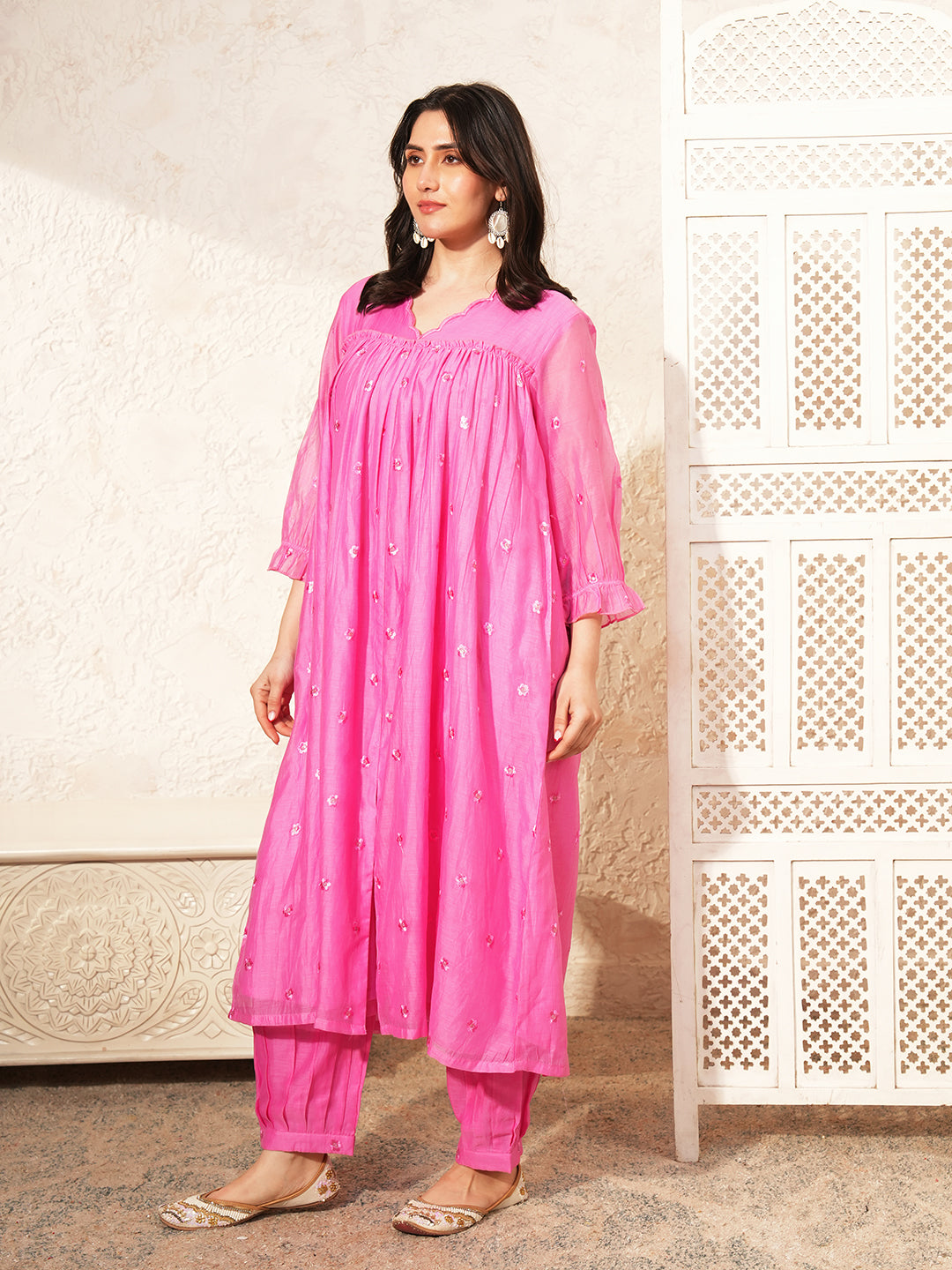Pink Embroidered Chanderi Kurta Set & Dupatta