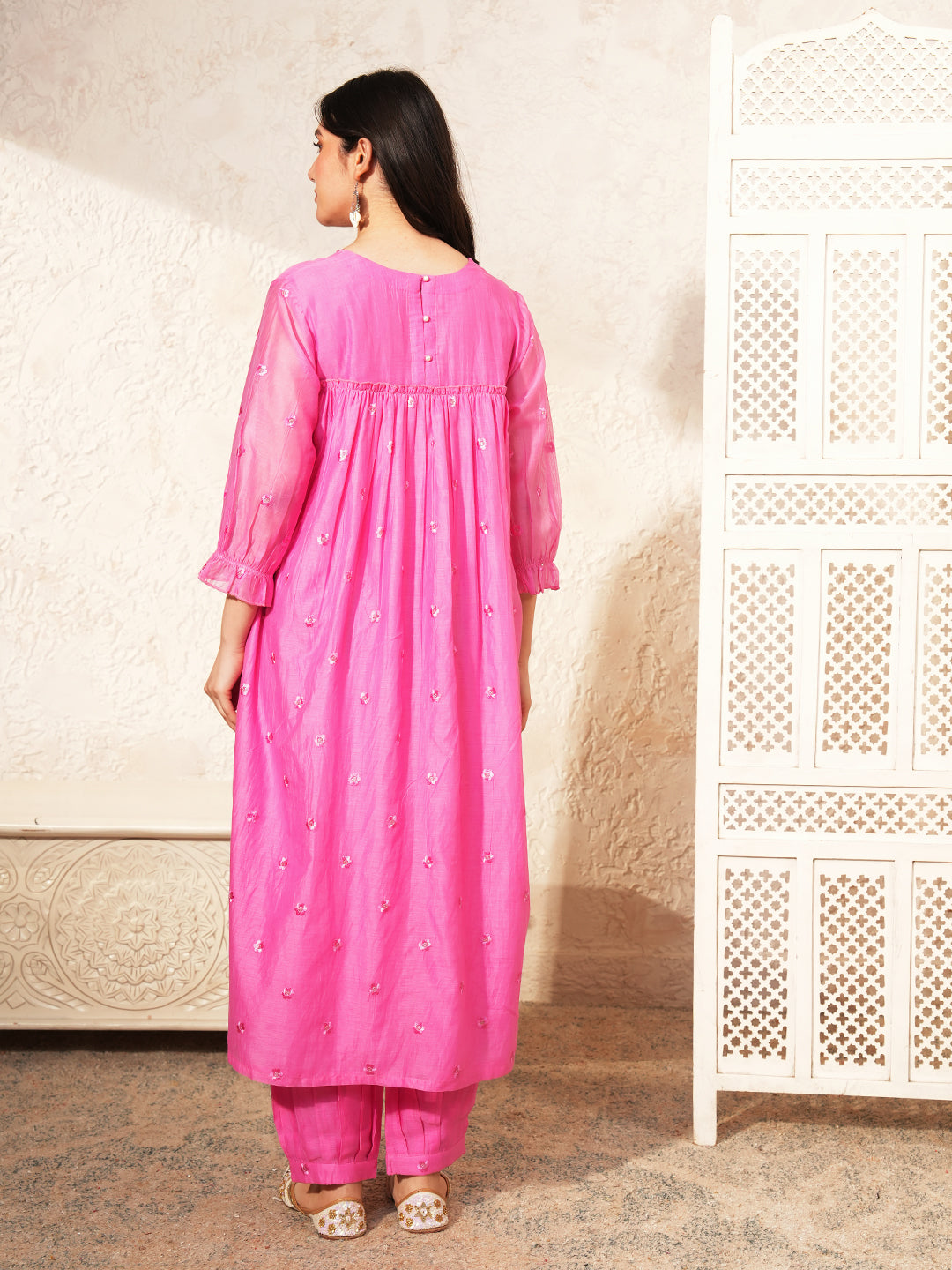 Pink Embroidered Chanderi Kurta Set & Dupatta