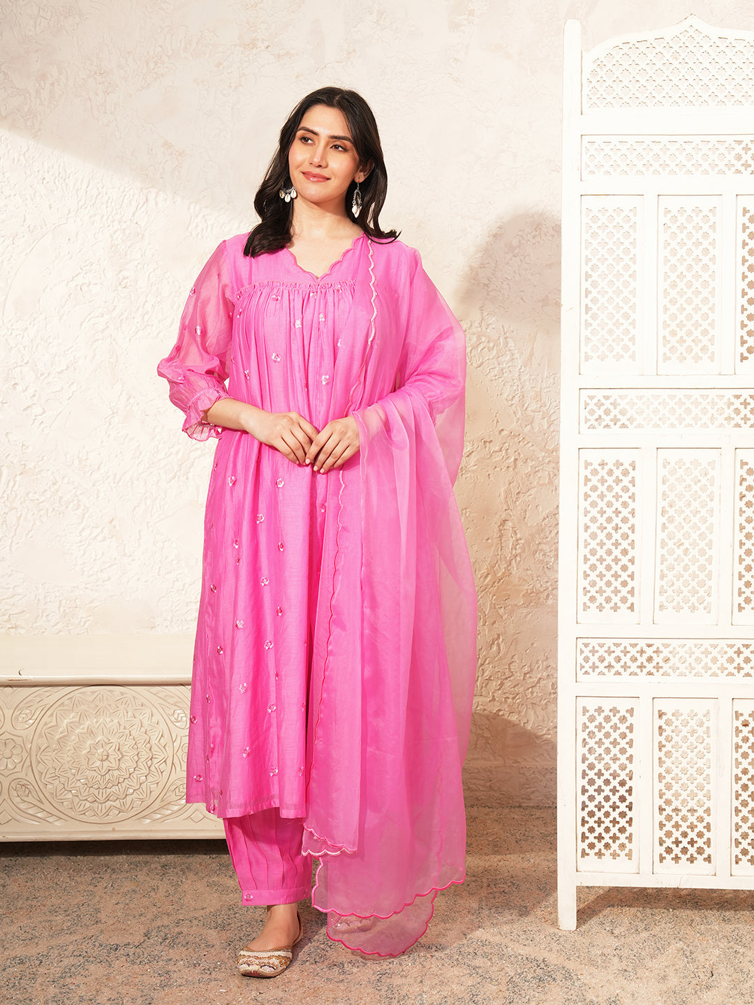 Pink Embroidered Chanderi Kurta Set & Dupatta
