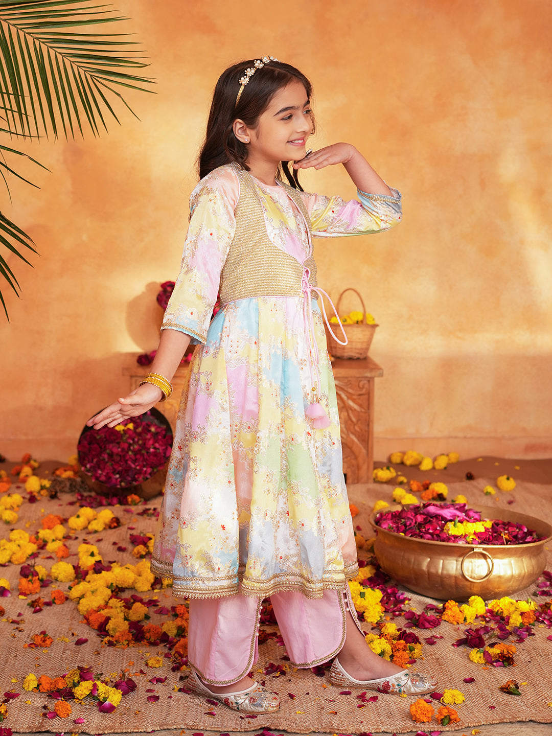 Pspeaches Girls Multi Ethnic Foil Pattern Lurexmulti A-Line Kurta & Pant With Jacket ( Sku-Ks-Goldenlurex )