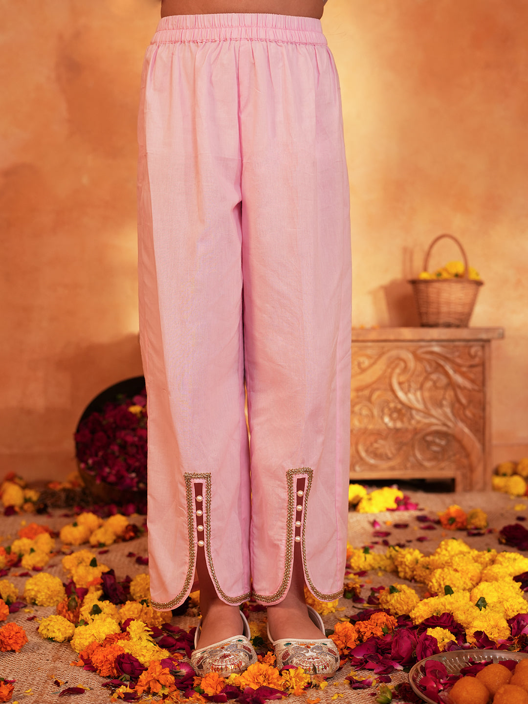 Pspeaches Girls Multi Ethnic Foil Pattern Lurexmulti A-Line Kurta & Pant With Jacket ( Sku-Ks-Goldenlurex )