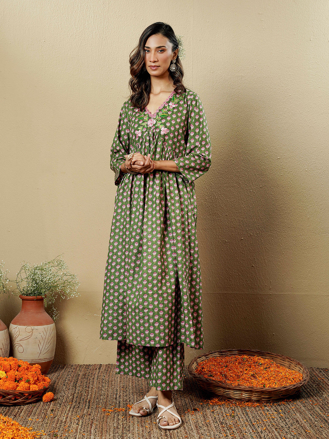Green Lotus Embroidered Cotton Kurta Set
