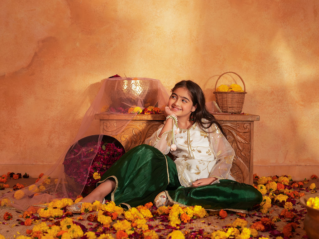 Pspeaches Girls White & Green Ethnic Foil Print Organza A-Line Kurta With Sharara & Dupatta ( SKU-Sha-foiloffwhite )