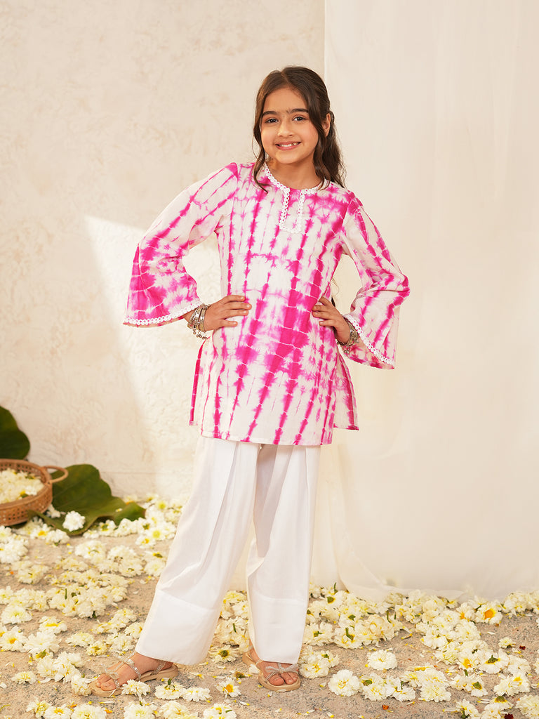 Pspeaches Girls White & Pink Ethnic Shibori Cotton A-Line Kurta With Pant ( Sku-Ks-Shiboset )