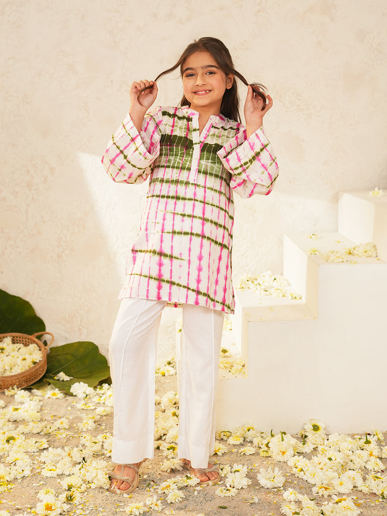 Pspeaches Girls White Ethnic shibori Cotton A-Line Kurta With Pant ( Sku-Ks-Greenpinkshib )
