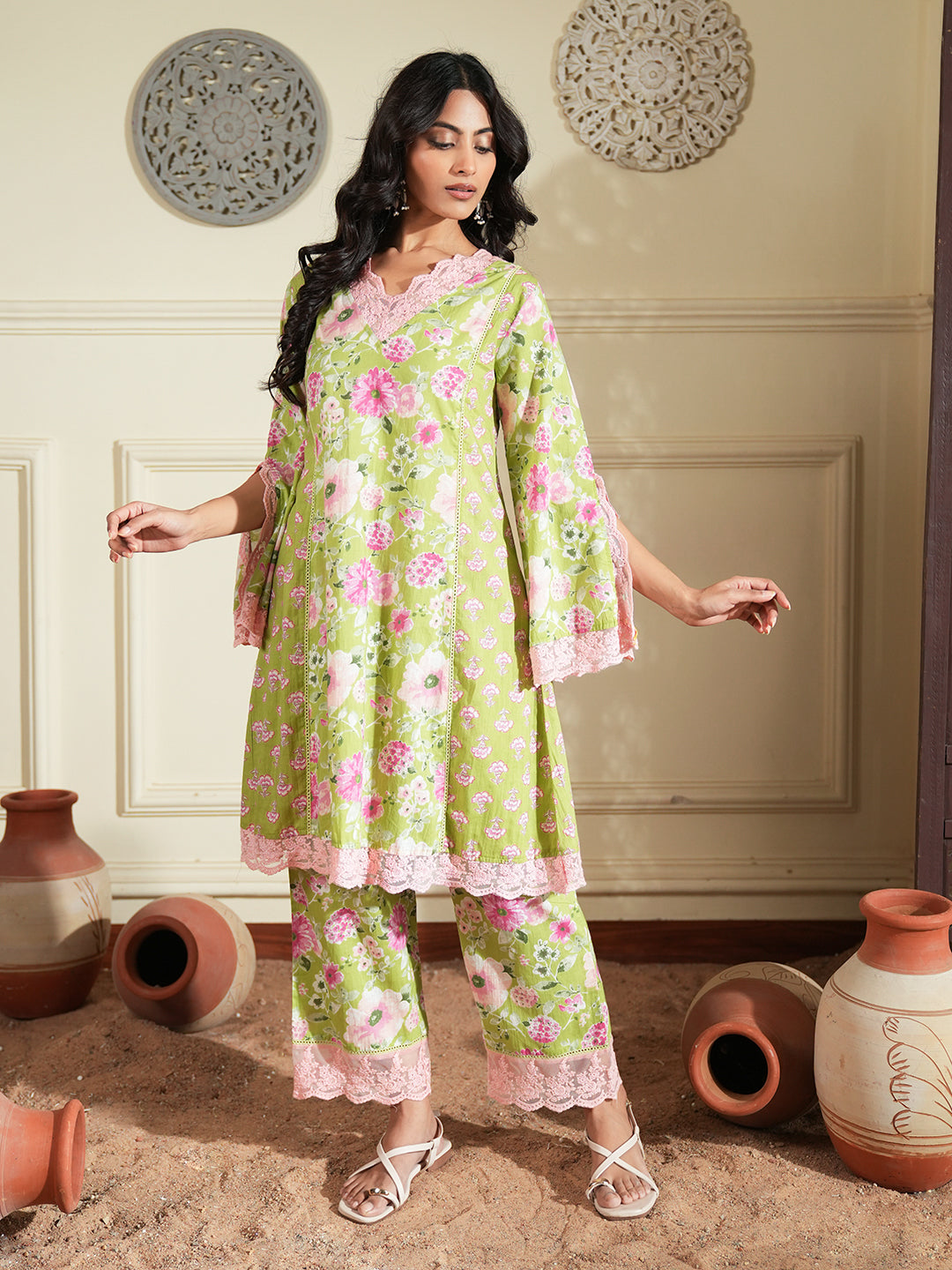Green Botanical Lace Detailing Cotton Kurta Set