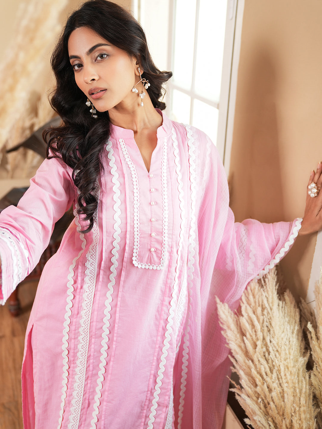 Solid Pink Lace Trim Detailing Kurta Set