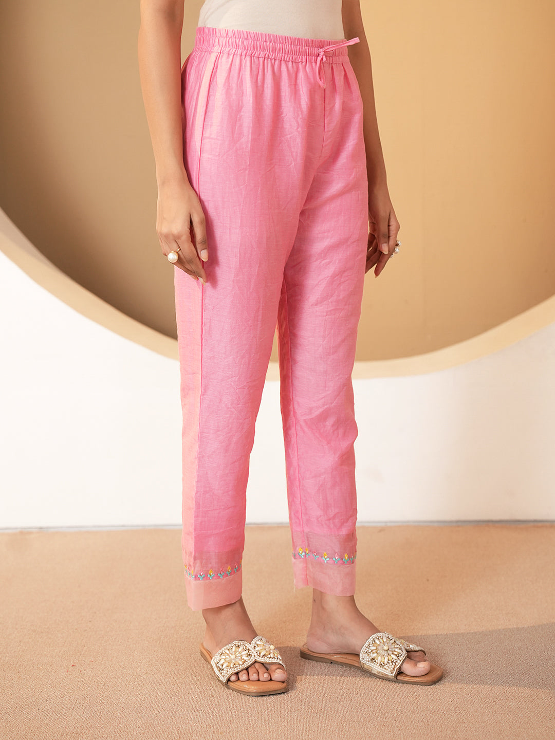 Blush Pink Embroidered Chanderi Kurta Set & Dupatta