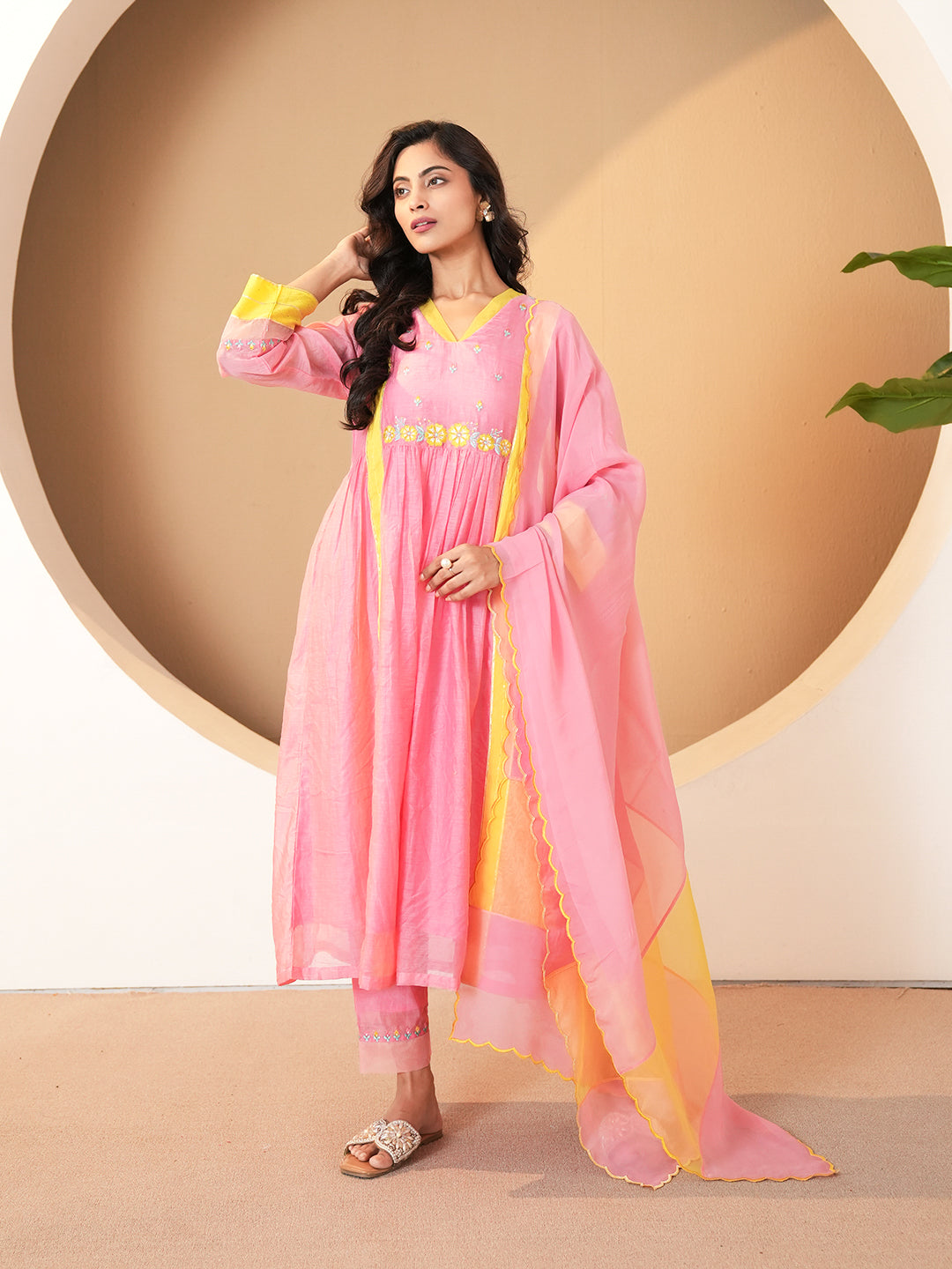 Blush Pink Embroidered Chanderi Kurta Set & Dupatta