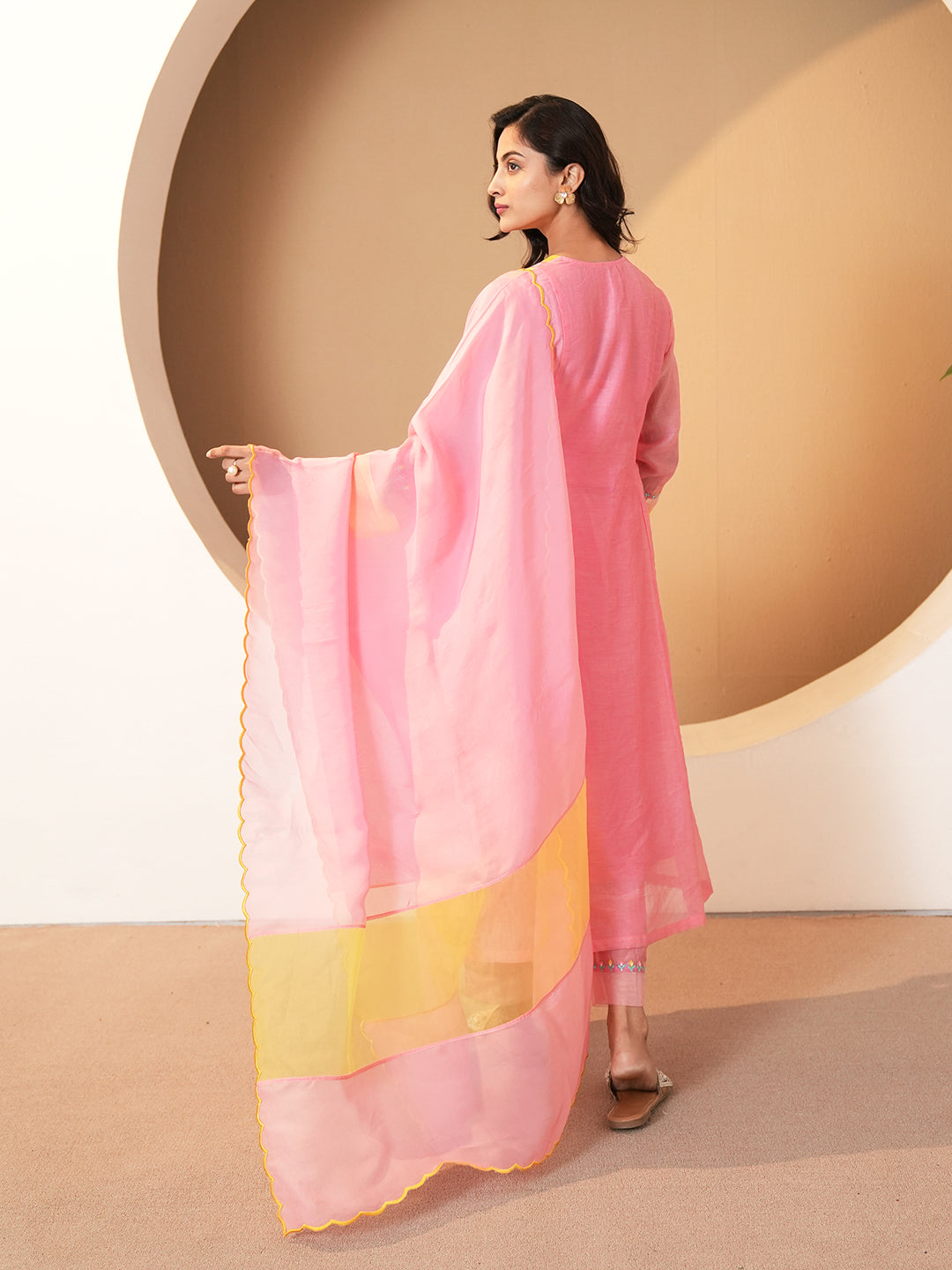 Blush Pink Embroidered Chanderi Kurta Set & Dupatta