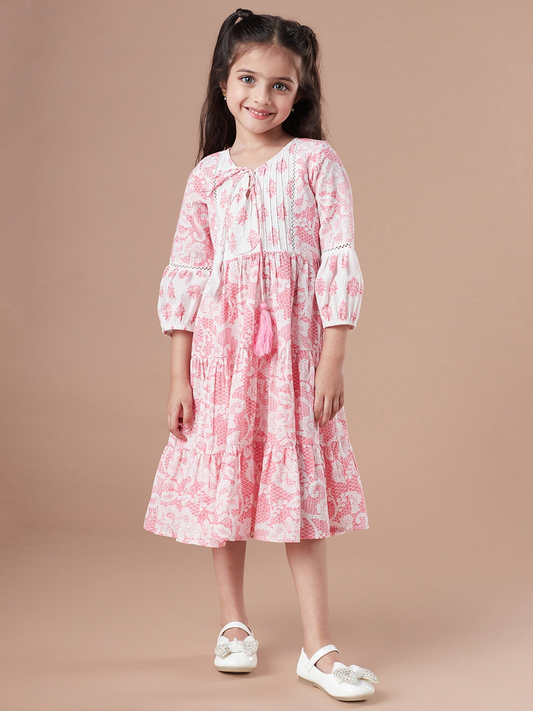 Girls Tiered Floral Print Tie-Up Neck A-Line Midi Cotton Dress (IW-PINKOFFWHITE)